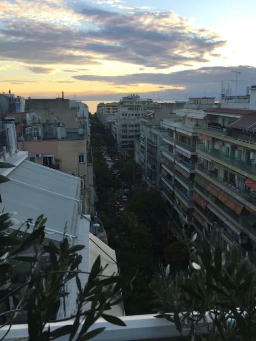 Stylish Seaview Rooftop Thessaloniki Buitenkant foto